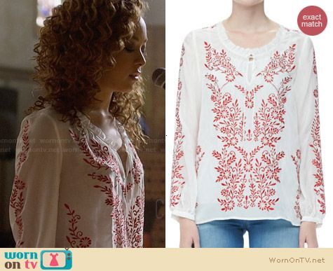 Alice + Olivia Preston Blouse worn by Chaley Rose on Nashville