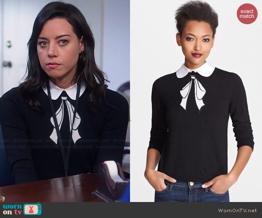 Alice + Olivia Ribbon Bow Sweater worn by Aubrey Plaza on Parks & Rec