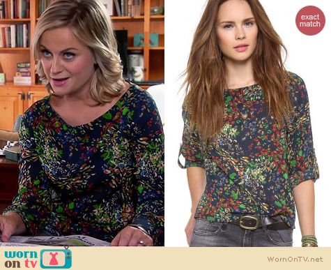 Alice + Olivia Sid Sapphire Garden Blouse worn by Amy Poehler on Parks & Rec