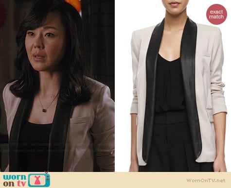 Alice + Olivia Two Tone Leather Collar Blazer worn by Yunjin Kim on Mistresses