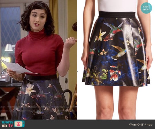 Alice + Olivia Vernon Printed Leather Skirt worn by Mandy Baxter ( Molly Ephraim) on Last Man Standing