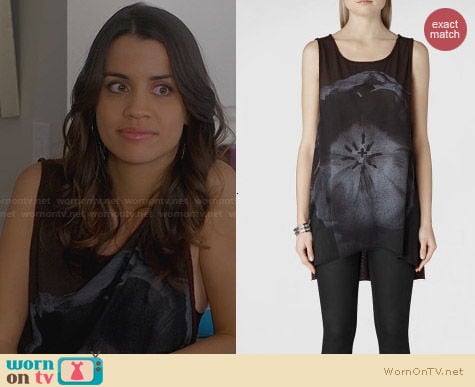 All Saints Fusion Tank worn by Natalie Morales on Trophy Wife