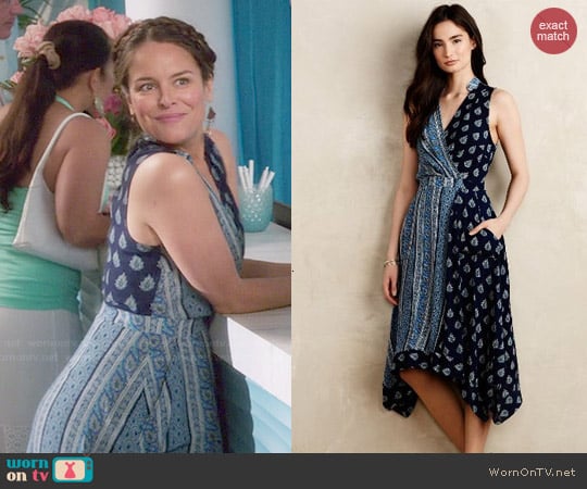 Anthropologie Eclipsed Wrap Dress worn by Luisa Alver (Yara Martinez) on Jane the Virgin