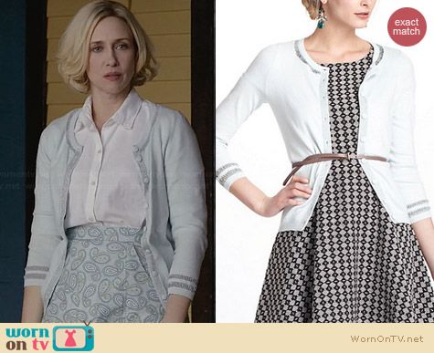 Anthropologie Emanation Cardigan worn by Vera Farmiga on Bates Motel