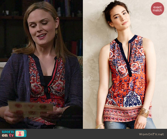 Anthropologie Finn Tank in Orange worn by Emily Deschanel on Bones