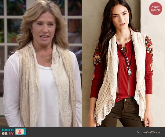 Anthropologie Lacy Sweater Vest worn by Nancy Travis on Last Man Standing