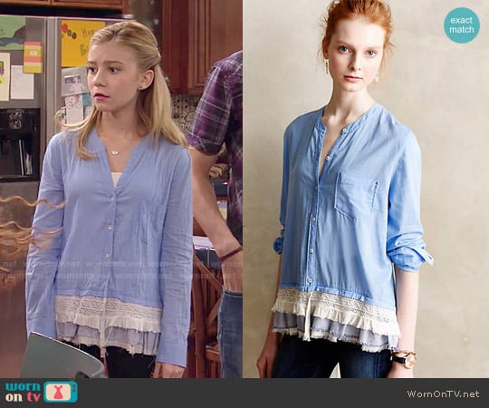 Anthropologie Larked Laced Buttondown worn by Avery Jennings (G. Hannelius) on Dog with a Blog