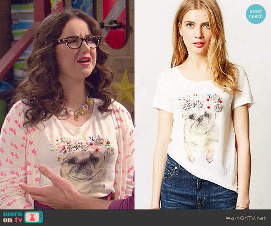 Anthropologie Painted Pug Tee worn by Delia Delfano (Sarah Gilman) on I Didnt Do It