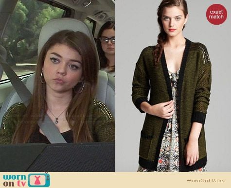 Aqua Studded Shoulder Cardigan worn by Sarah Hyland on Modern Family