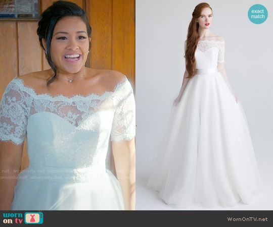 Aria Jennifer Wedding Gown worn by Jane Villanueva (Gina Rodriguez) on Jane the Virgin