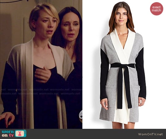 Arlotta Colorblocked Cashmere Short Robe worn by Margaux Lemarchal (Karine Vanasse) on Revenge