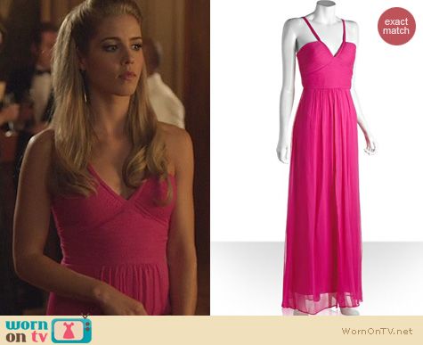 Arrow Fashion: Bcbgmaxazria Hall Gown in Fucsia worn by Emily Bett Rickards