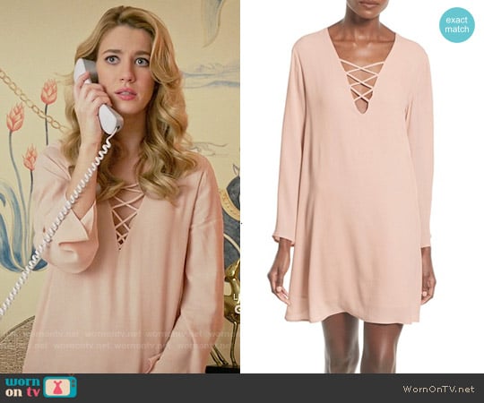 ASTR Lace-up Bell Sleeve Shift Dress worn by Petra Solano (Yael Grobglas) on Jane the Virgin