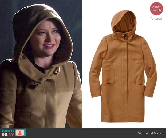 Babaton Pearce Coat worn by Belle (Emilie de Ravin) on Once Upon A Time