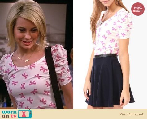 Baby Daddy Fashion: Forever 21 Bow print top in pink worn by Chelsea Kane