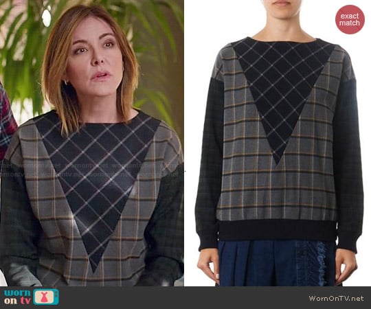 Band of Outsiders 'Hunter' multi-plaid sweatshirt worn by Ellie Torres (Christa Miller) on Cougar Town