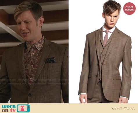 Bar III Carnaby Brown Check Jacket worn by Gabriel Mann on Revenge