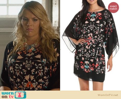 Bcbgmaxazria Lois Scarf Dress worn by Busy Phillips on Cougar Town