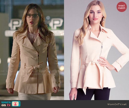 Bebe Peplum Detail Trench worn by Felicity Smoak (Emily Bett Rickards) on Arrow