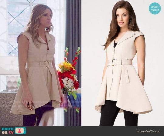 Bebe Etta Sleeveless Trench worn by Josslyn Carver (Jes Macallan) on Mistresses