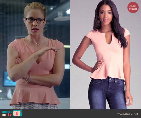 Bebe Split Neck Hi-lo Peplum Top worn by Emily Bett Rickards on Arrow