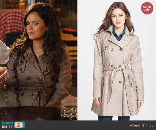 Betsey Johnsno Leopard Piped Trench worn by Rachel Bilson on Hart of Dixie