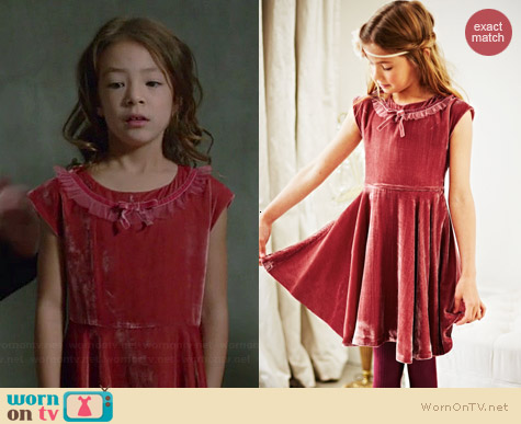 Boden Velvet Party Dress worn by Aubrey Anderson-Emmons on Modern Family