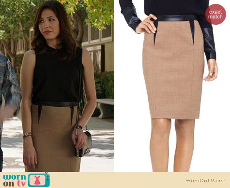 Bones Fashion: Club Monaco Claudette Pencil skirt worn by Michaela Conlin