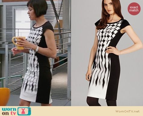 Camille Saroyan wearing the Graphic Color Block Dress by Karen Millen -  Bones The Corpse at the Convention