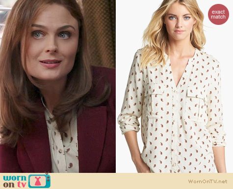 Bones Fashion: Vince Camuto Paisley Utility Shirt worn by Emily Deschanel