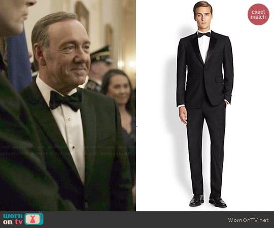 Burberry Melville Basic Tuxedo worn by Francis Underwood (Kevin Spacey) on House of Cards