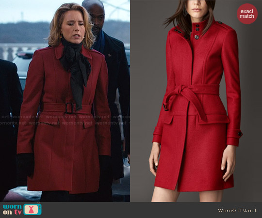 Burberry Structured Boiled Wool Coat worn by Elizabeth McCord (Téa Leoni) on Madam Secretary