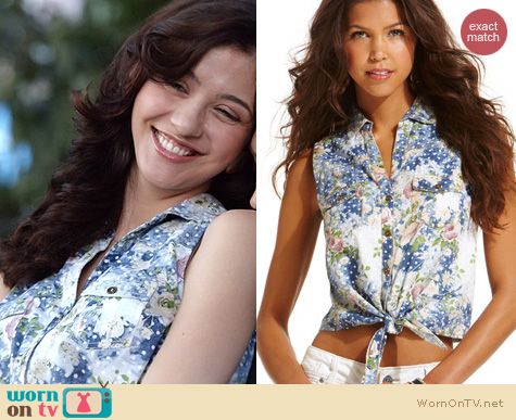 Carrie Diaries Fashion: American Rag Floral Tie front shirt worn by Katie Findlay