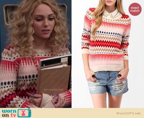 The Carrie Diaries Fashion: Forever 21 Retro print sweater worn by Anna-Sophia Robb