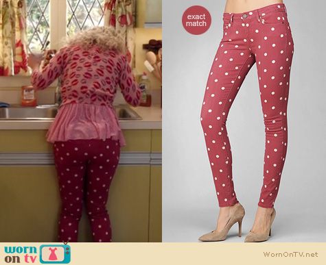 Carrie Diaries Fashion: Paige pink polka dot jeans worn by Anna SophiaRobb