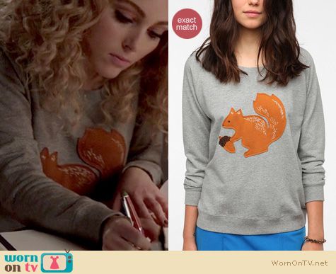 The Carrie Diaries Fashion: PJ Peter Jensen squirrel conversational sweatshirt at Urban Outfitters worn by Carrie Bradshaw