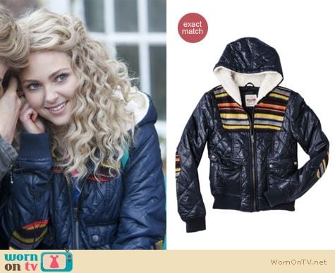 Carrie Diaries Fashion: Target retro puffer jacket worn by Carrie Bradshaw