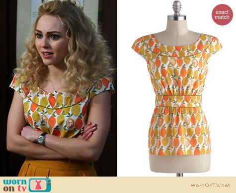 The Carrie Diaries Style: ModCloths Cool with me top in citrus worn by Emily and Fin