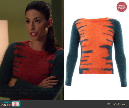 Carven Contrast Print Sweater worn by Jade Catta-Preta on Manhattan Love Story