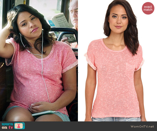 C&C California Loose Knit Roll Sleeve Tee worn by Gina Rodriguez on Jane the Virgin