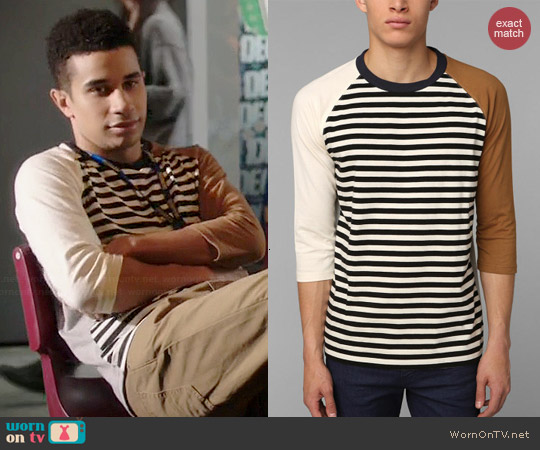 Urban Outfitters Colorblock Raglan Tee worn by Demetrius Joyette on Degrassi: The Next Generation