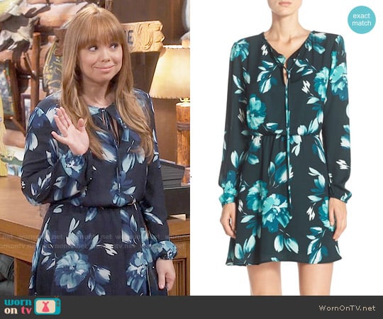 Charles Henry Print Crepe Blouson Dress worn by Kristin Baxter (Amanda Fuller) on Last Man Standing