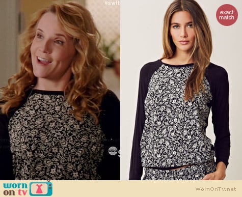 Charles Henry Raglan Floral Pullover worn by Lea Thompson on Switched at Birth