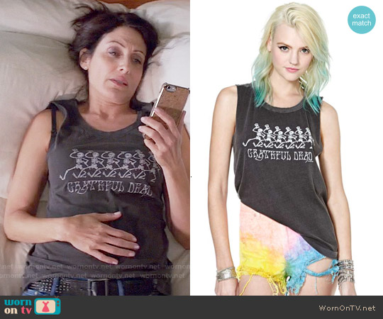 Chaser Dance Line Grateful Dead Tank worn by Lisa Edelstein on GG2D