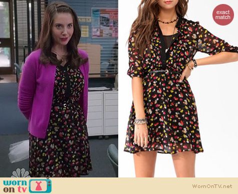 Community Fashion: Forever 21 Floral print shirt dress with belt worn by Alison Brie