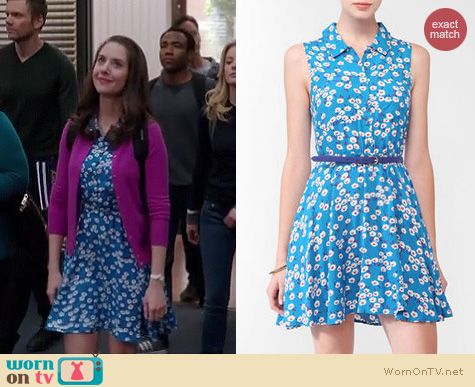 Community Fashion: Forever 21 floral collar dress worn by Alison Brie