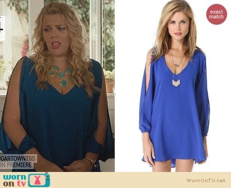 Fashion of Cougar Town: Lovers + Friends Gracie Dress worn by Busy Phillips