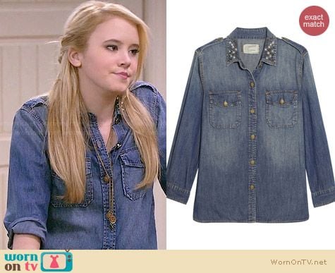 Current Elliott Perfect Denim Shirt with Studded Collar worn by Taylor Sprietler on Melissa & Joey