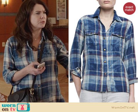 Current Elliott Perfect Shirt in Trestles with Repair worn by Lauren Graham on Parenthood