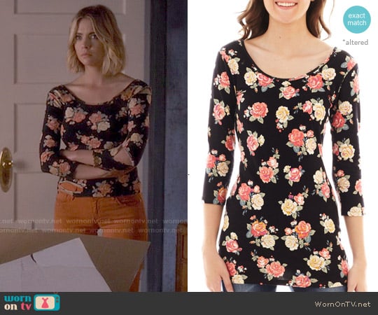 Decree 3/4 Sleeve Bodycon Top in Midnight Rose worn by Hanna Marin (Ashley Benson) on Pretty Little Liars